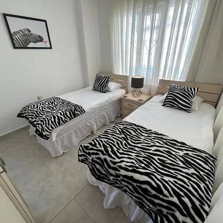 Apartment Lovely Ground Floor 2 Bedroom Apartment. Didim