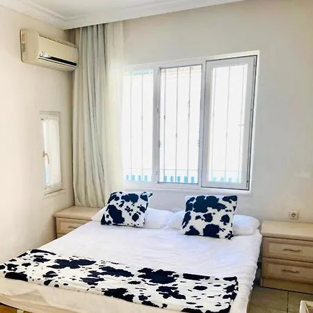 شقة Lovely Ground Floor 2 Bedroom Apartment. *